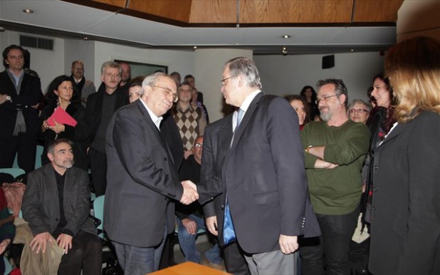 Ο νέος υπουργός Παιδείας, Πολιτισμού και Θρησκευμάτων, Αριστείδης Μπαλτάς και ο απερχόμενος υπουργός Κ. Τασούλας